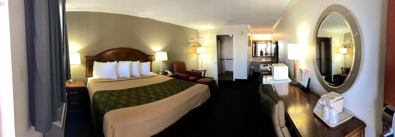 University Inn & Suites 샌안토니오 외부 사진