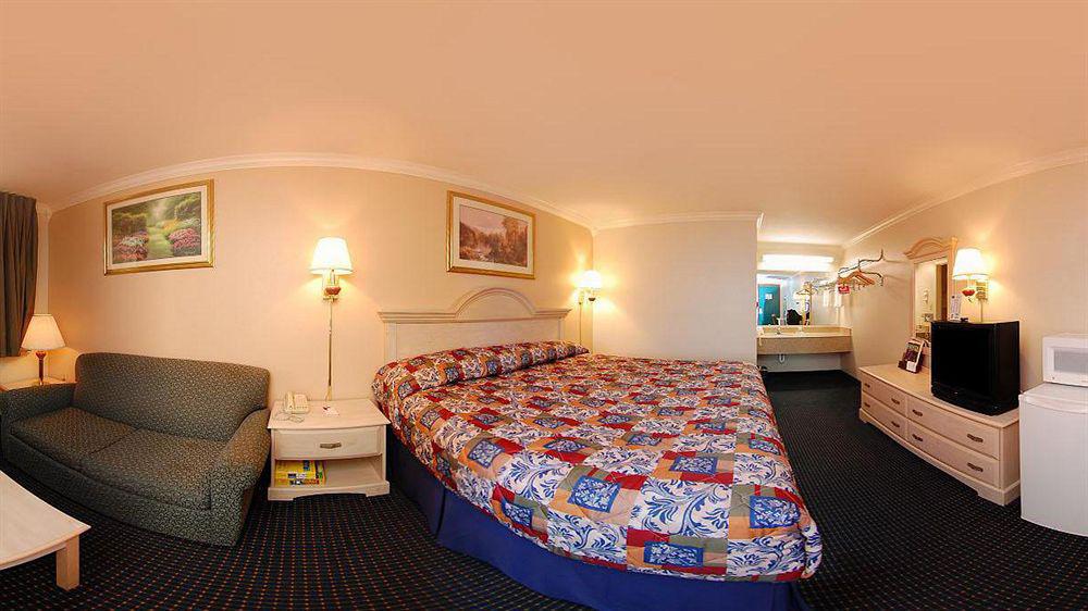 University Inn & Suites 샌안토니오 외부 사진